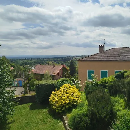 Aux Tilleuls De Renaison